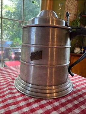 Schlitz  Metal Tankard — Silver Finish